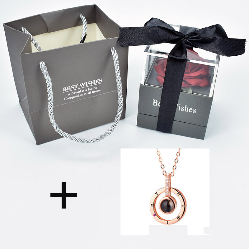 Eterna Love Necklace