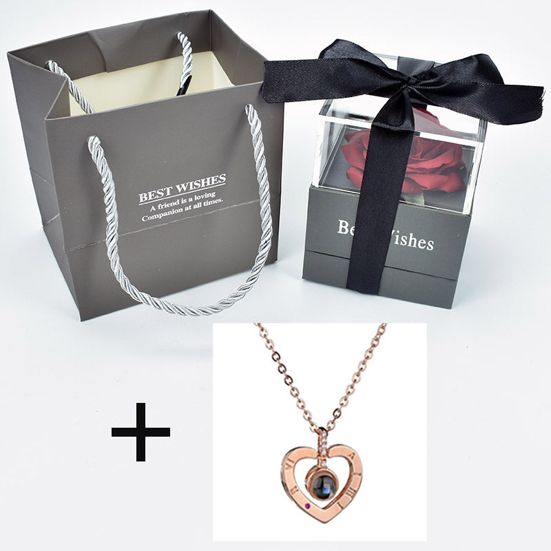 Eterna Love Necklace